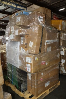 Furniture & GM | Customer Returns Unmanifested Truckloads