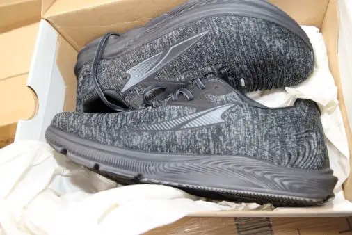 ZAP Branded Shoes, Clothing and Accessory Lots
