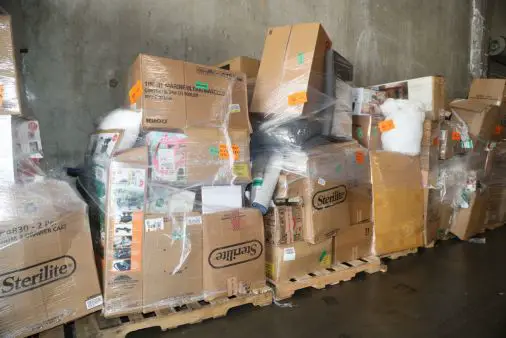TGT Department Store Customer Return General Merchandise Loads